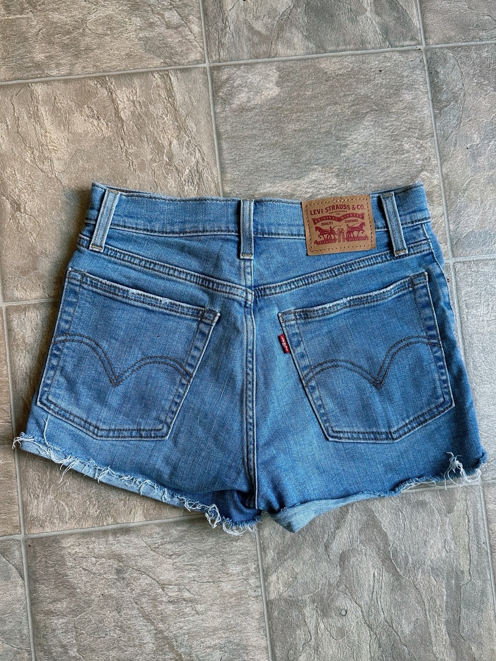 Levi’s 501 denim shorts